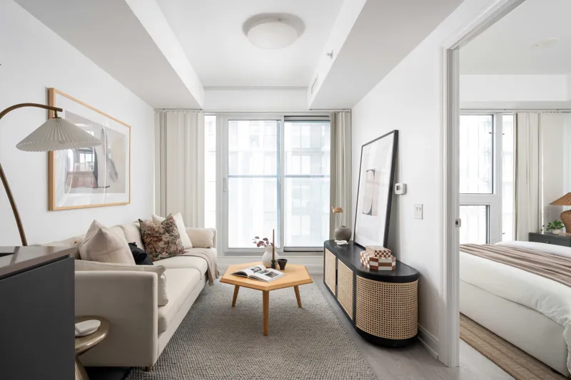 Photo 3 of 181 Dundas St E, Unit 1115, 1 bed + den condo in Moss Park, Toronto